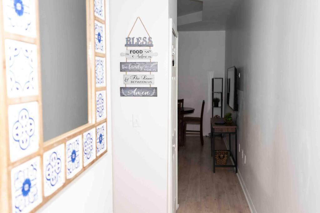 Newly Renovated Condo 5 Min From Airport マイアミ エクステリア 写真